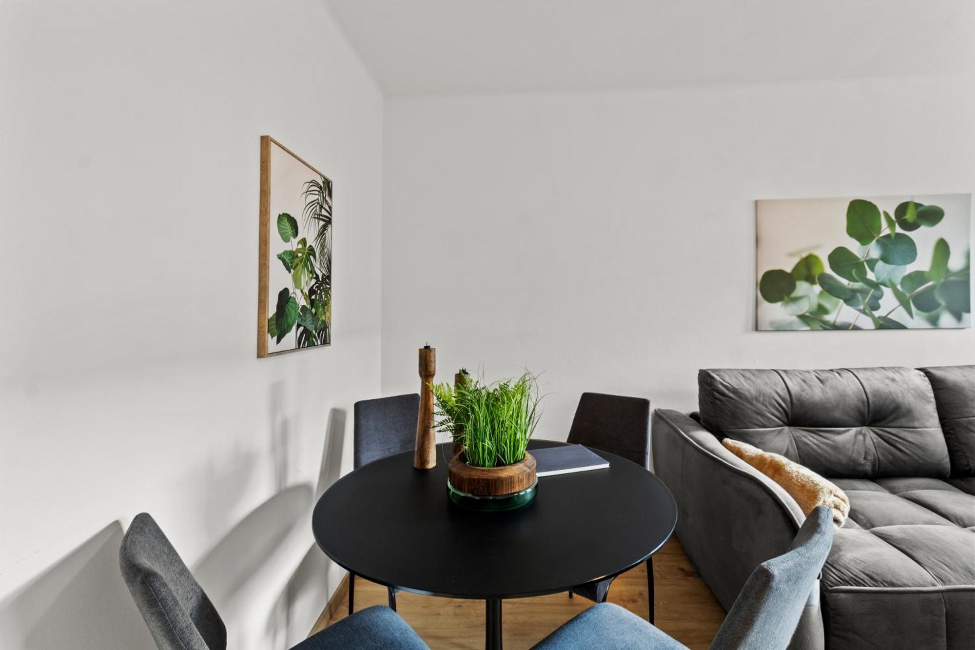 Urbaner Traum Mit 65m2 In Zentraler Lage Apartment *
